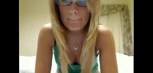  awesome amateur blonde camgirl